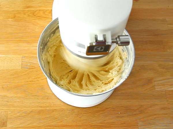 Sladoledna torta, enostaven recept brez odpadkov - Priprava korak 1