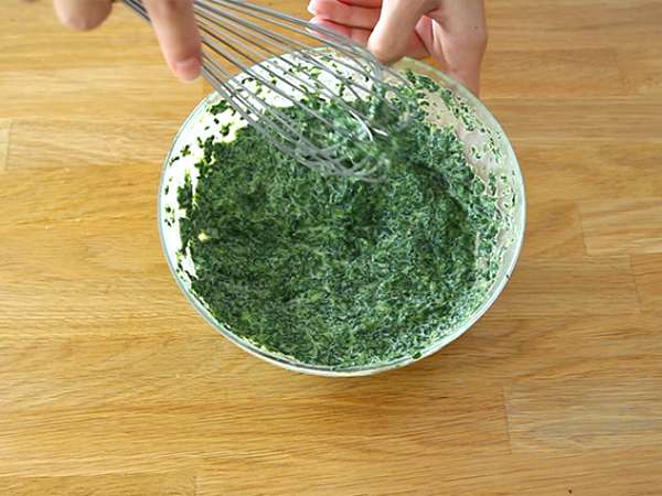 Kiš iz špinače in kozjega sira - Priprava korak 2