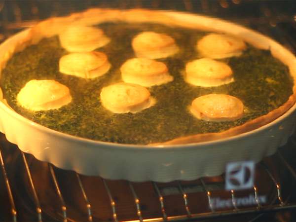 Kiš iz špinače in kozjega sira - Priprava korak 4