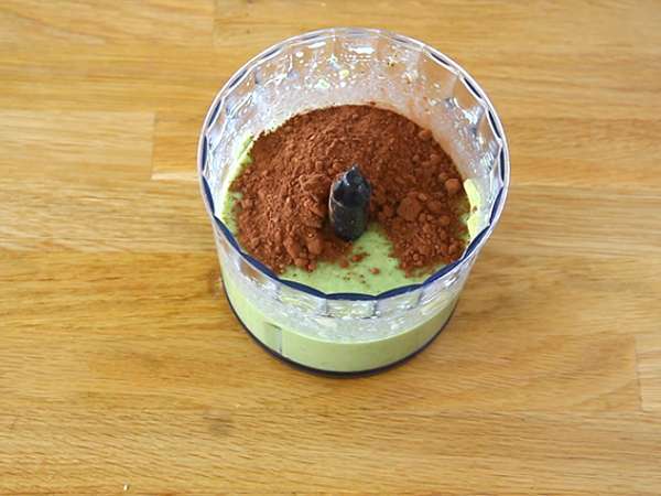 Veganske kreme za sladice - čokolada, banana, avokado - Priprava korak 3