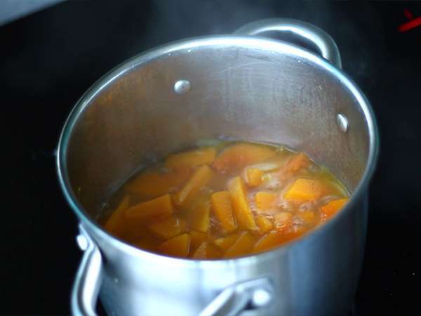 Kremna juha iz maslenih buč - Priprava korak 4