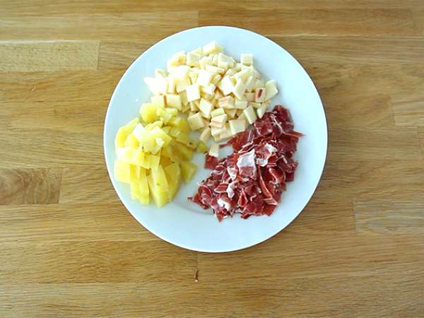 Torta z ostanki sira raclette - Priprava korak 1