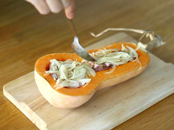 Courgiflette - motovilec v slogu tartiflette - Priprava korak 2