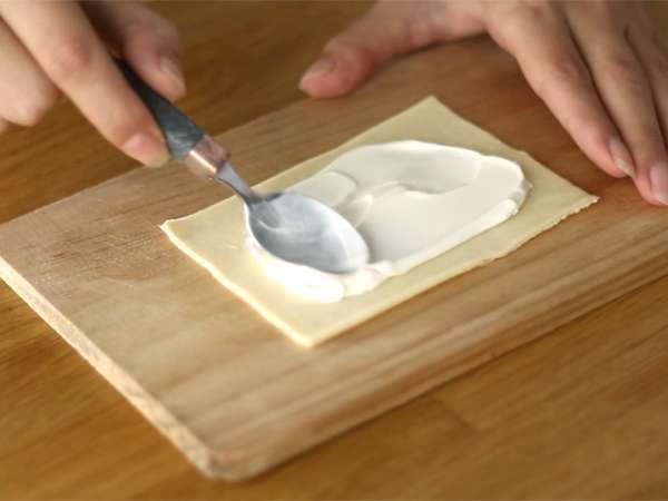 Šunka in sir Friands - Priprava korak 1