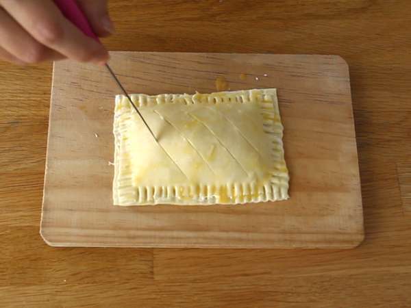 Šunka in sir Friands - Priprava korak 4