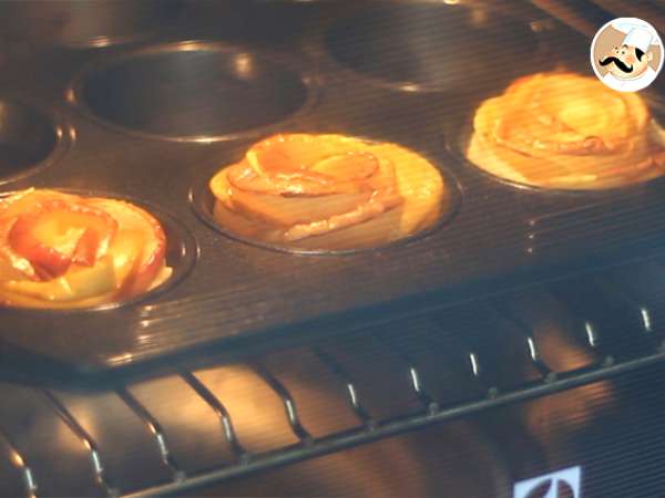 Jabolčne cvetlične tartlete - Priprava korak 5
