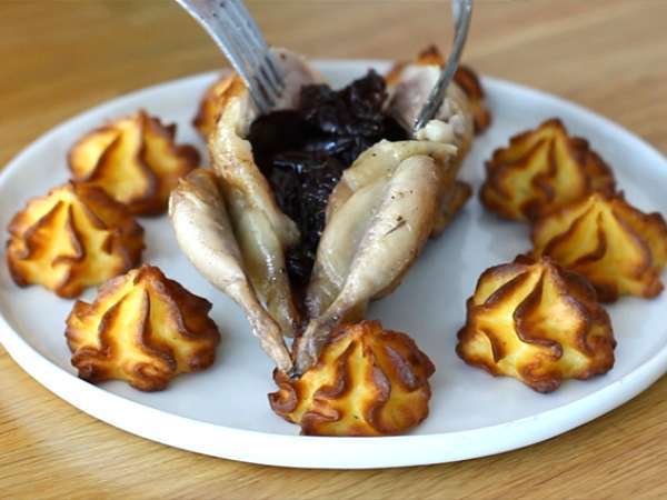 Prepelice s suhimi slivami - Priprava korak 4