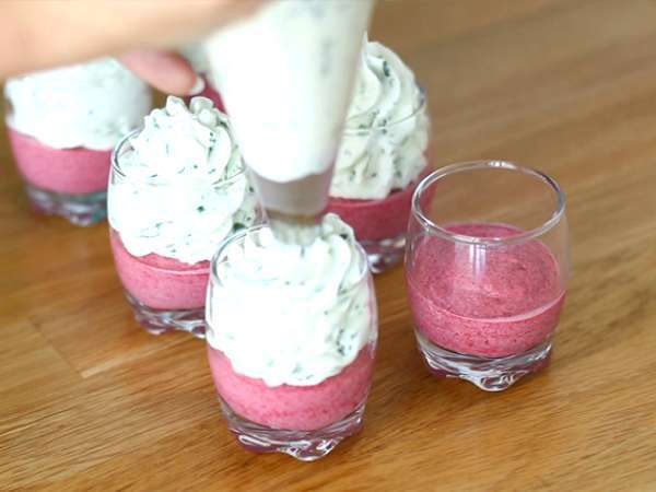 Verrines s peno rdeče pese in rakete - Priprava korak 6