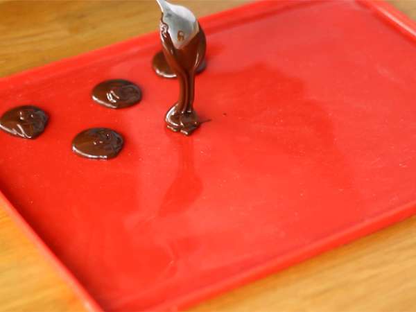 Beggars, čokolade s suhim sadjem - Priprava korak 1