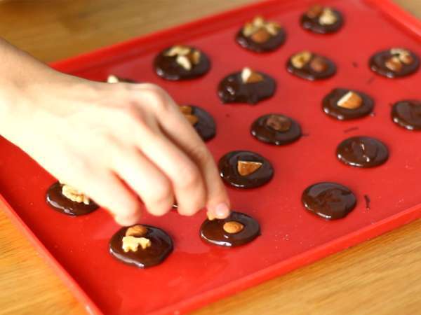 Beggars, čokolade s suhim sadjem - Priprava korak 2