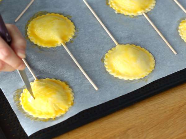 Mini kraljeve torte s čokoladnimi koščki - Priprava korak 6