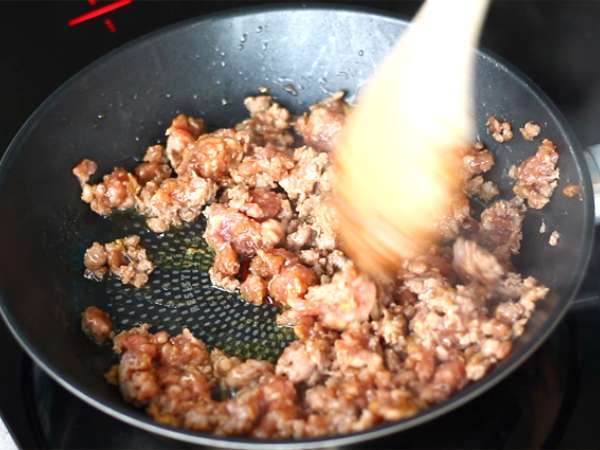 Banh Bao, majhne parne žemljice - Priprava korak 6