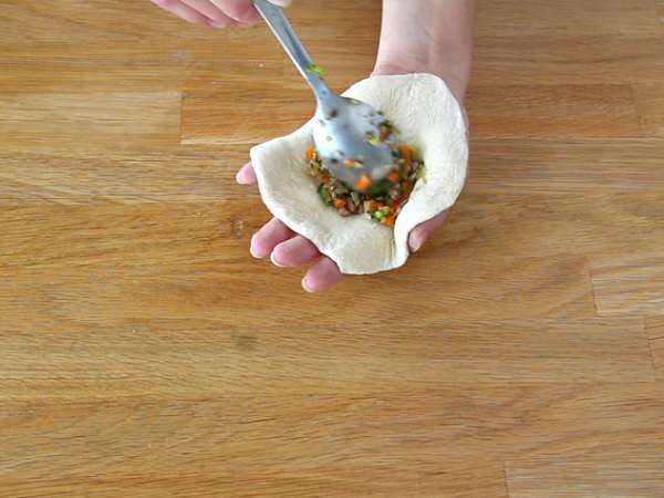 Banh Bao, majhne parne žemljice - Priprava korak 9