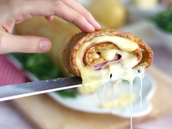 Krompirjev zavitek s sirom Savoy Raclette in šunko - Priprava korak 6