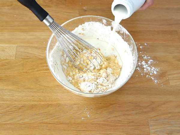 Palačinke Samoussas s karameliziranimi jabolki - Priprava korak 1