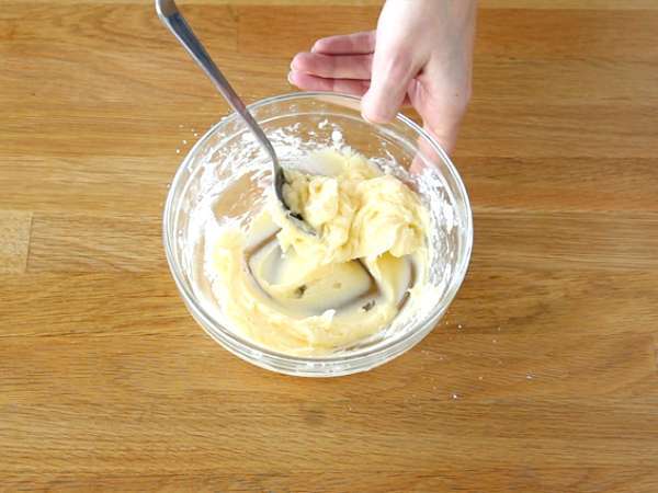 Crêpes Suzette, tradicionalni recept - Priprava korak 4