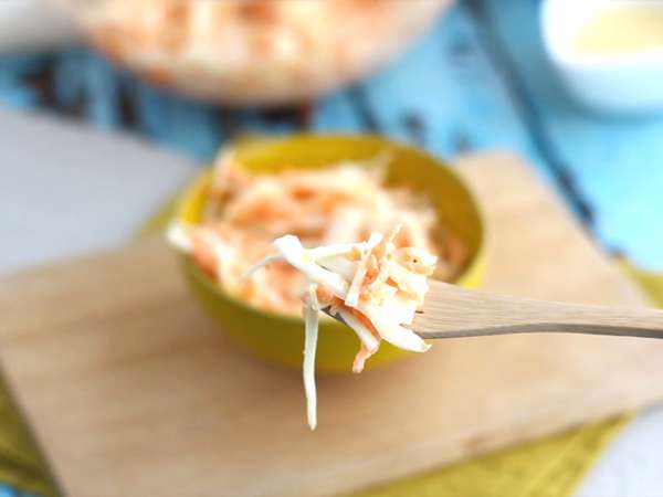 ameriška solata coleslaw (solata iz zelja in korenja) - Priprava korak 5