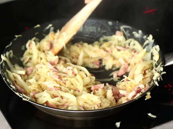 Belo zelje s slanino - Priprava korak 4