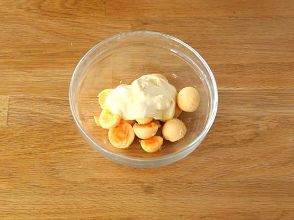 Jajca s tuno - Priprava korak 2