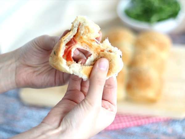 Pecivo za pico z nadevom iz šunke in sira - Priprava korak 8