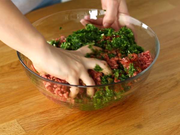 Tadžin iz kefte (mlete mesne kroglice z začimbami in zelišči) - Priprava korak 4