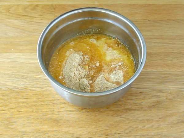 Bela čokolada z malinami bavarois (koraki in video) - Priprava korak 1