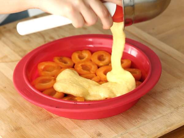 Hitra in enostavna marelična torta - Priprava korak 5