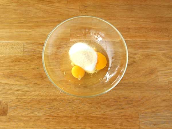 Marelice in kokosov gratin - Priprava korak 2