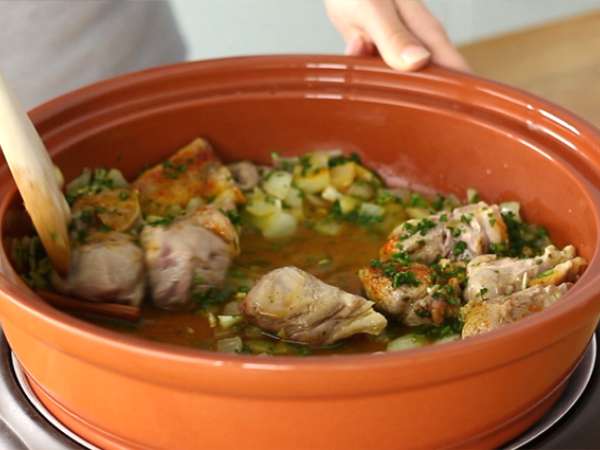 Jagnječji tajine s suhimi slivami (koraki in videoposnetek) - Priprava korak 3