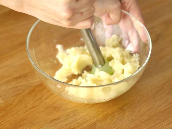 Zelenjavni krofi (hitro in enostavno) - Priprava korak 1