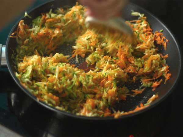 Zelenjavni krofi (hitro in enostavno) - Priprava korak 3