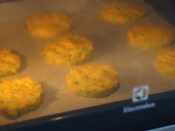 Zelenjavni krofi (hitro in enostavno) - Priprava korak 6