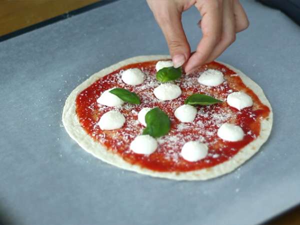 Pizza tortilla express - Priprava korak 3