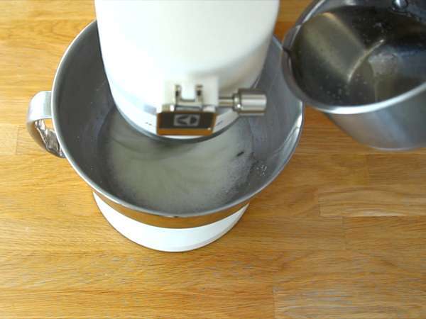 Ledeni nugat (podroben recept in video) - Priprava korak 2