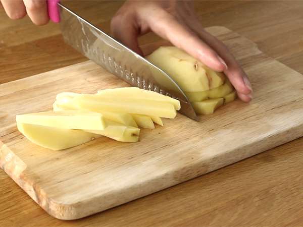 Hrustljavi krompirček iz pečice - Priprava korak 1