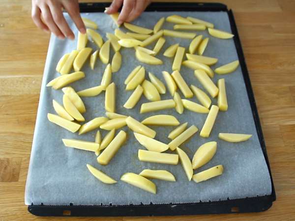 Hrustljavi krompirček iz pečice - Priprava korak 3