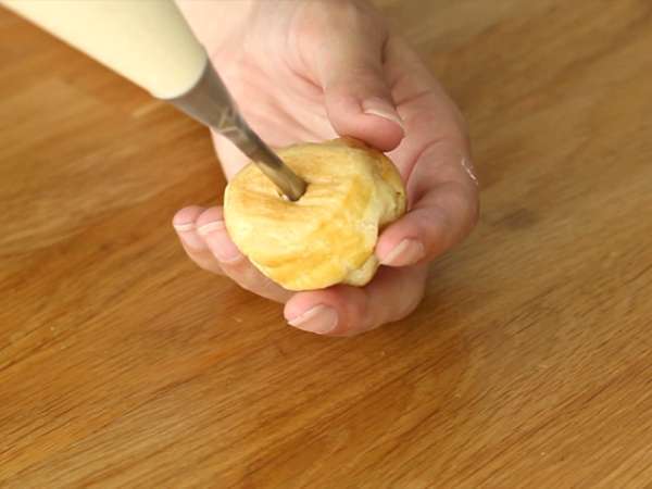 Recept Saint Honoré, razložen korak za korakom v videu - Priprava korak 13