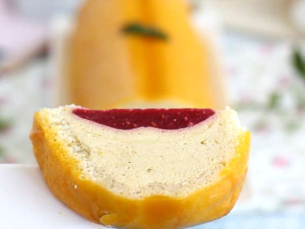 Torta z mangom in malinami - Priprava korak 24