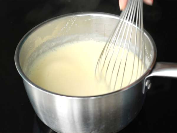 Čokoladni eklerji (navodila korak za korakom) - Priprava korak 3