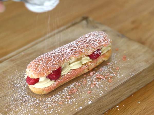 Eklerji s pistacijevo kremo in malinami - Priprava korak 17