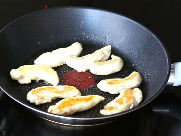 Enostavna Cezarjeva solata - Priprava korak 1