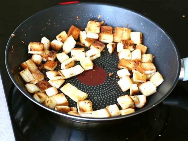 Enostavna Cezarjeva solata - Priprava korak 4