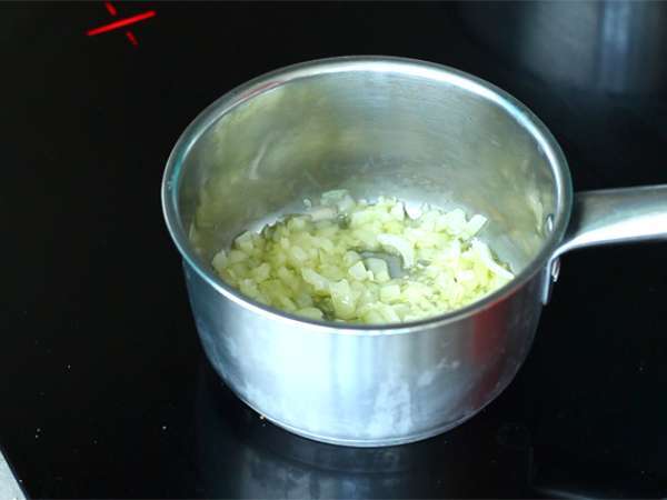 Enostaven rižev pilaf - Priprava korak 1