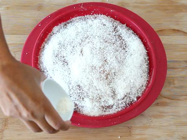 Brazilska kokosova torta - Bolo toalha felpuda - Priprava korak 9