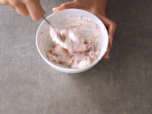 Fagottini z dimljenim lososom in kozjim sirom - Priprava korak 2