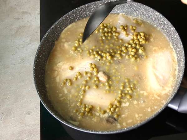 Dušeni oslič, školjke in grah - Priprava korak 3