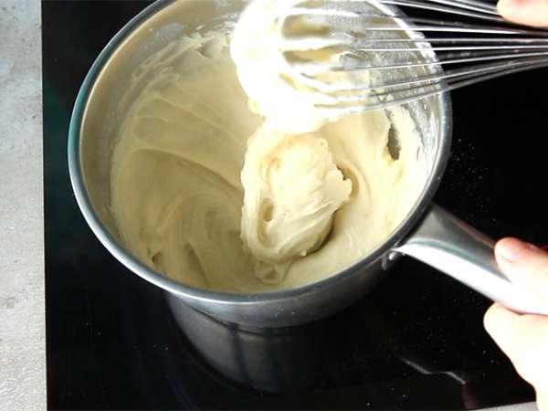 Sufle s prekajenim lososom in fromage frais - Priprava korak 1