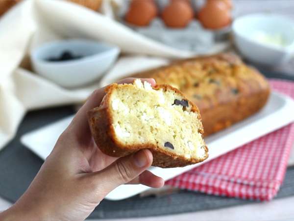 Torta s črnimi olivami in feto - Priprava korak 4