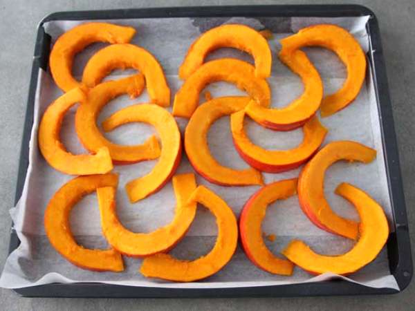 Pečena buča in čičerika, rožmarin, sir feta - Priprava korak 3