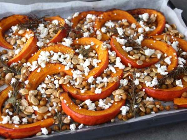 Pečena buča in čičerika, rožmarin, sir feta - Priprava korak 6